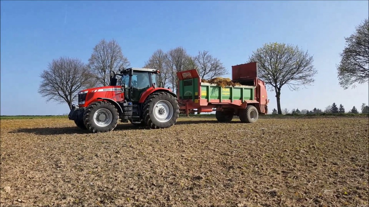 Mist Streuen 2017 mit Massey Ferguson 7624 und Hawe Universalstreuer , Claas Scorpion 9040