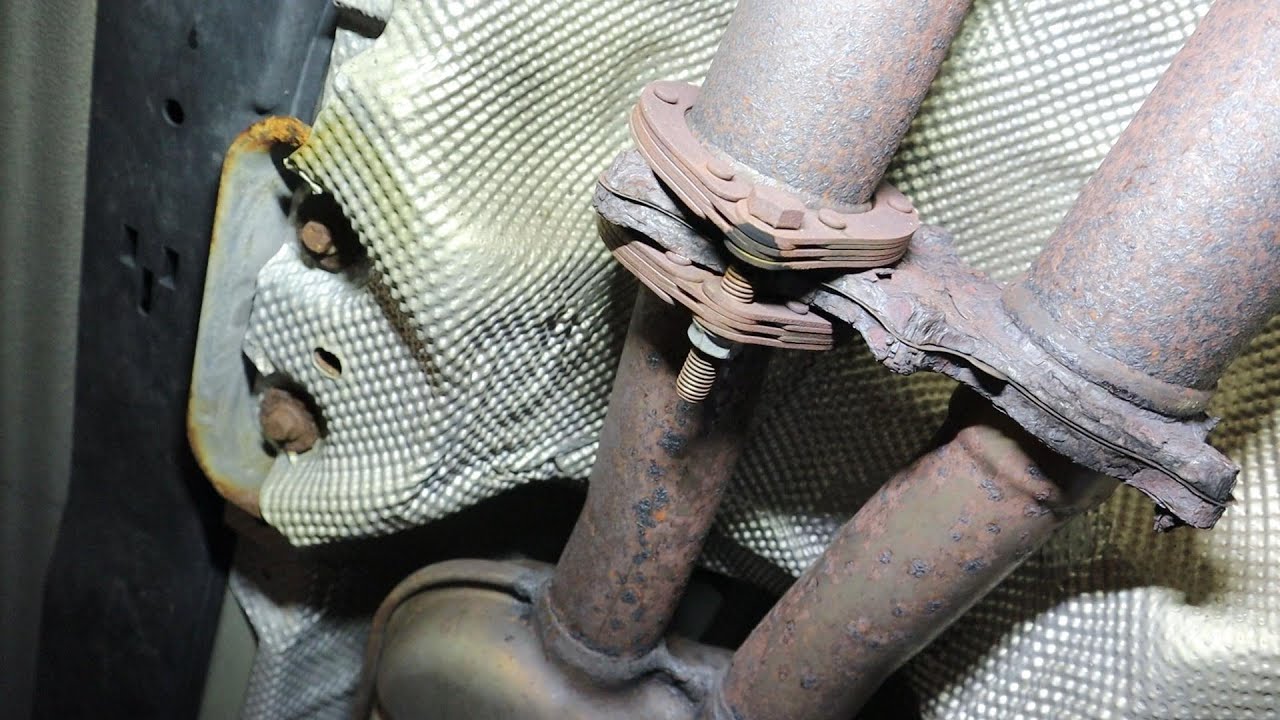 2008 Volvo XC70 exhaust