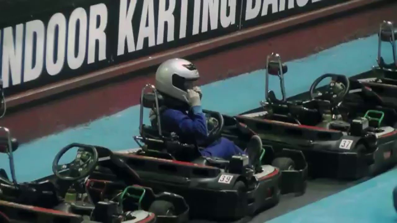 Indoor Karting infantil Barcelona - DifferentCars