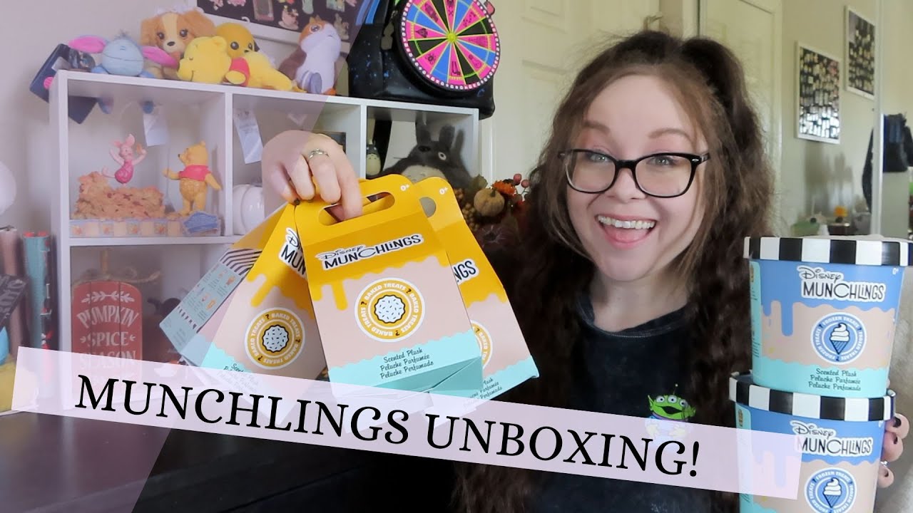 DISNEY MUNCHLING UNBOXING!
