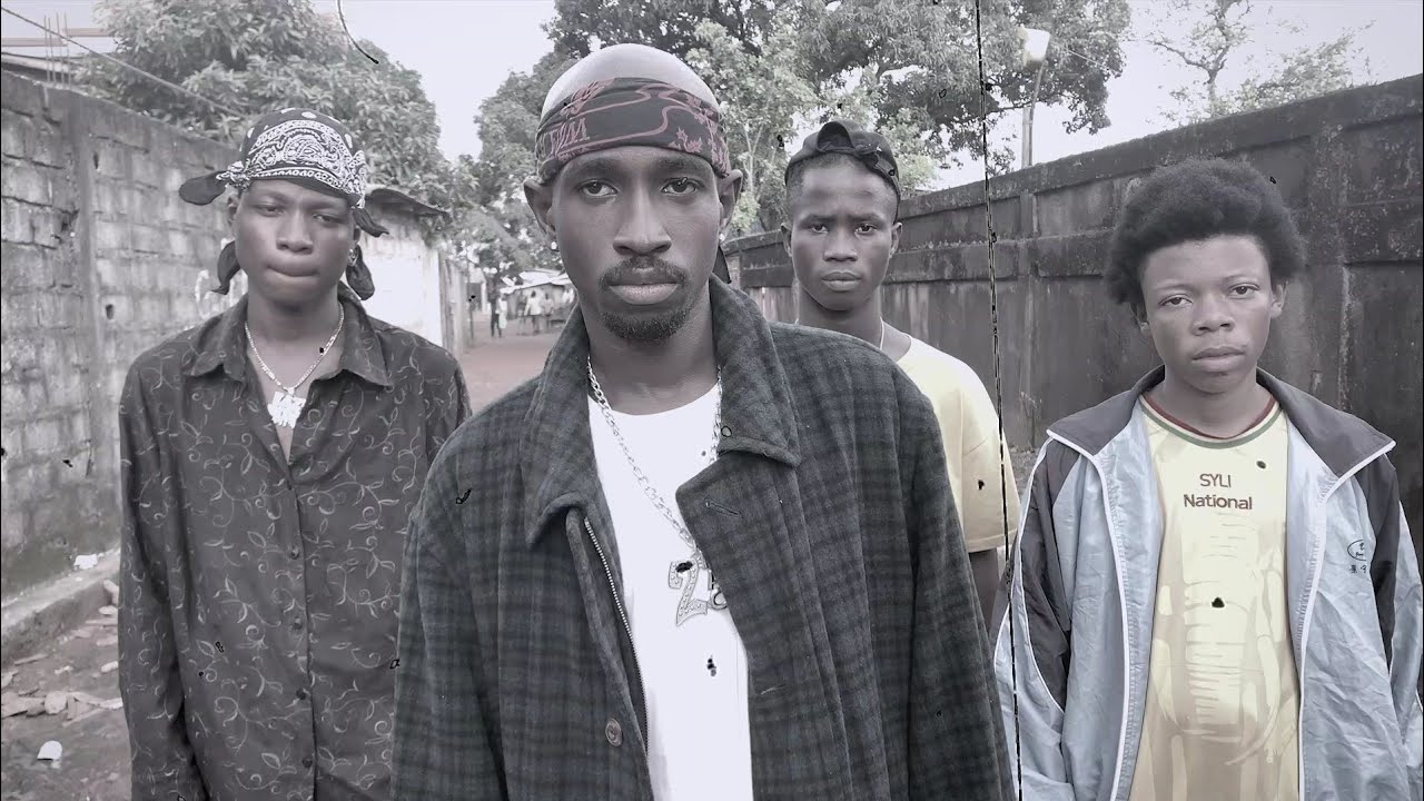 S au carré - Le retour de 2pac (clip officiel)                                #oldschool #2pac
