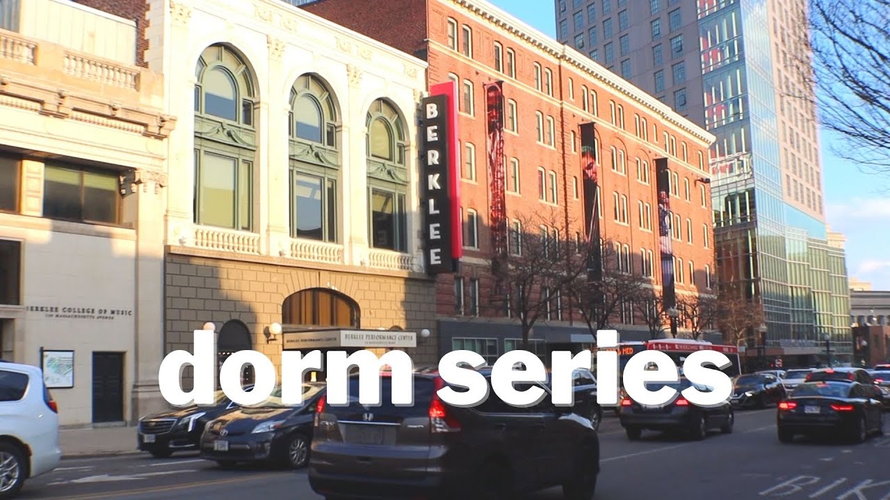 First official Boston VLOG, watching my talented Berklee friends perform live! | Dorm Series Vlog
