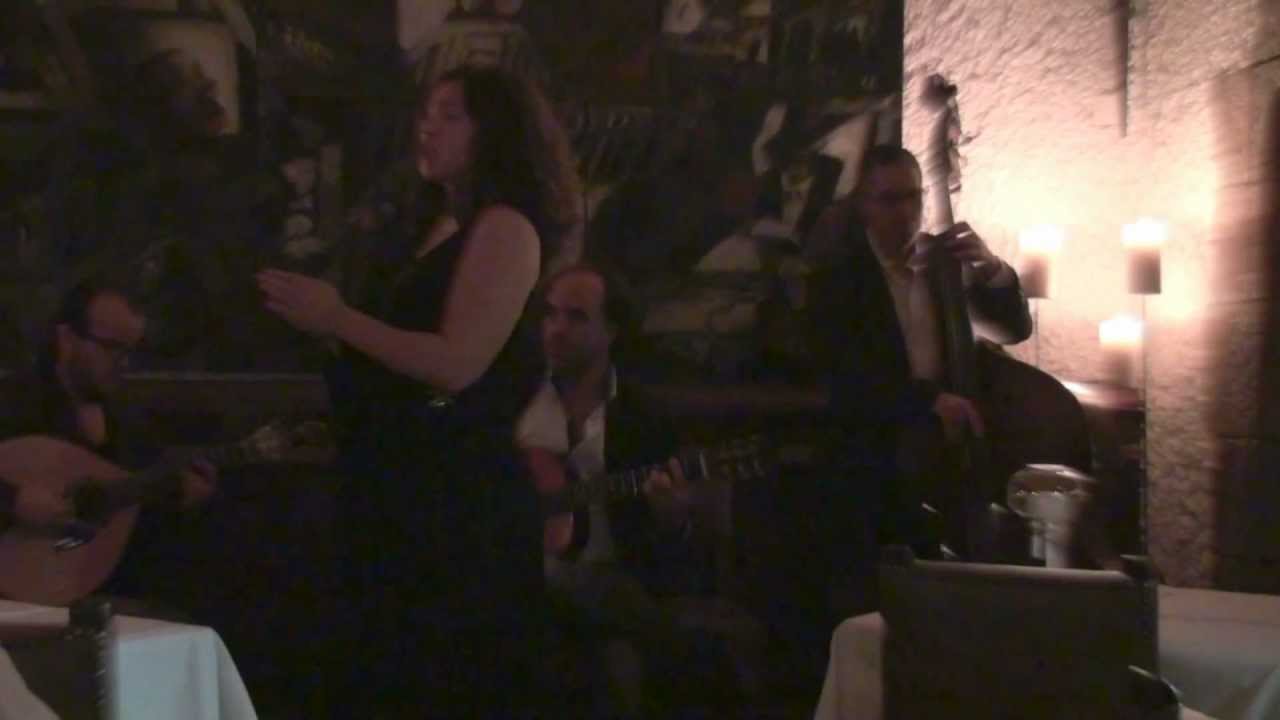 Fado Alexandrino - Isabel de Noronha no Cafe Luso
