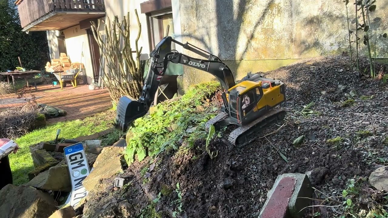 Volvo EC160E neue Anbaugeräte
