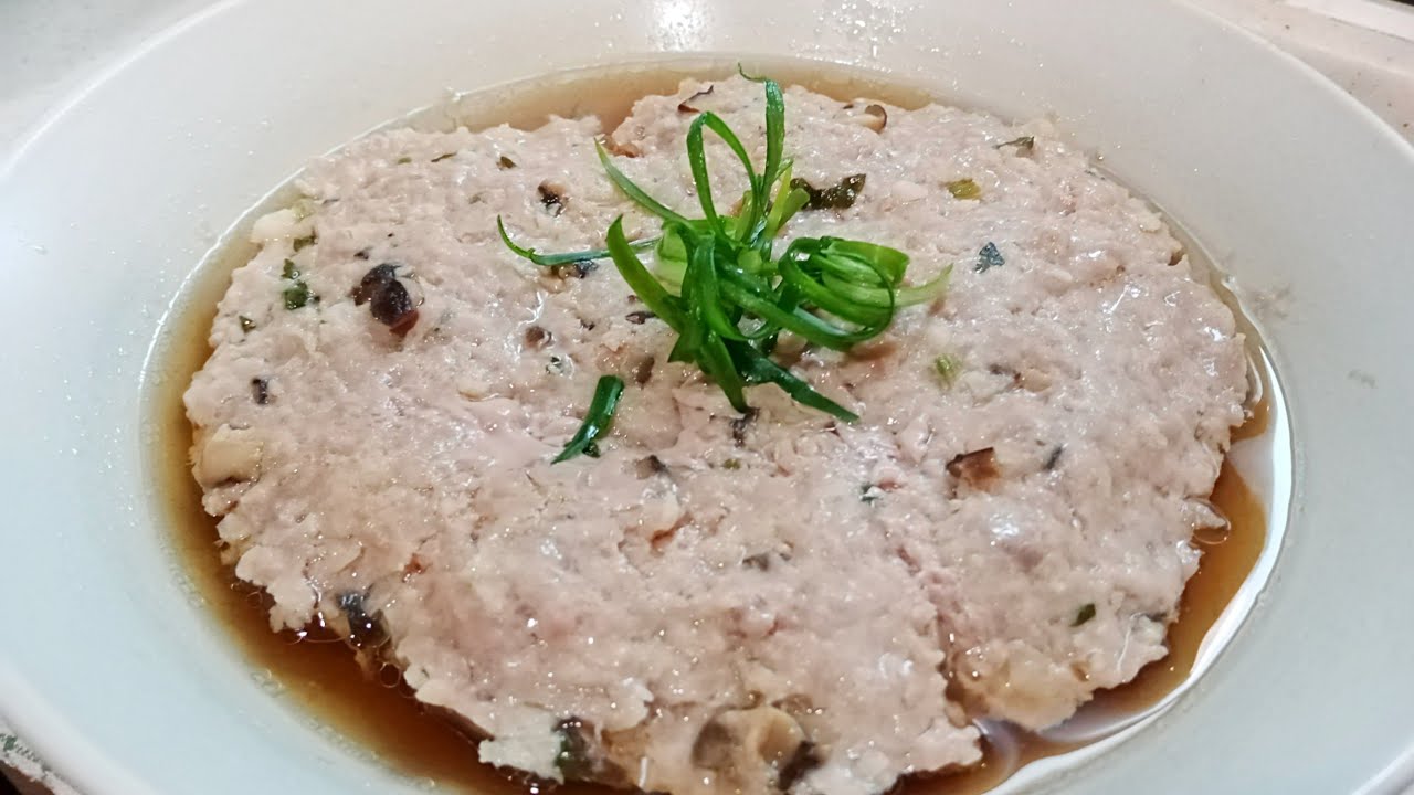 Steamed Minced Pork with Mushrooms and Water Chestnut