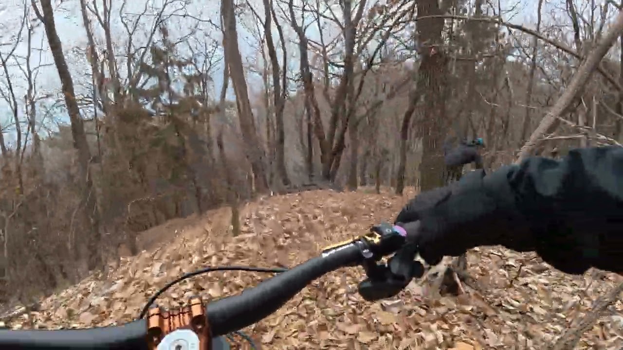 노고산 참호싱글...(선행:스파키)  #화정엠티비 #emtb #velduro 