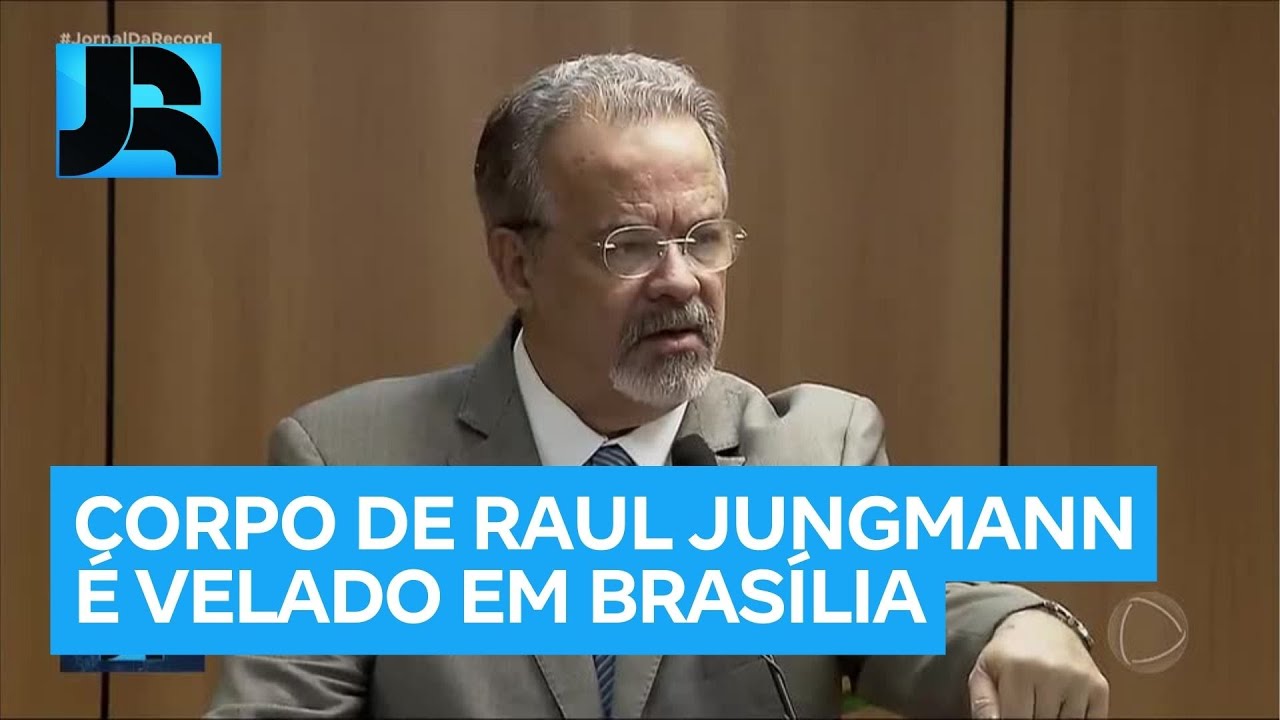Corpo do ex-ministro e ex-deputado federal Raul Jungmann &eacute; velado nesta segunda (19) em Bras&iacute;lia