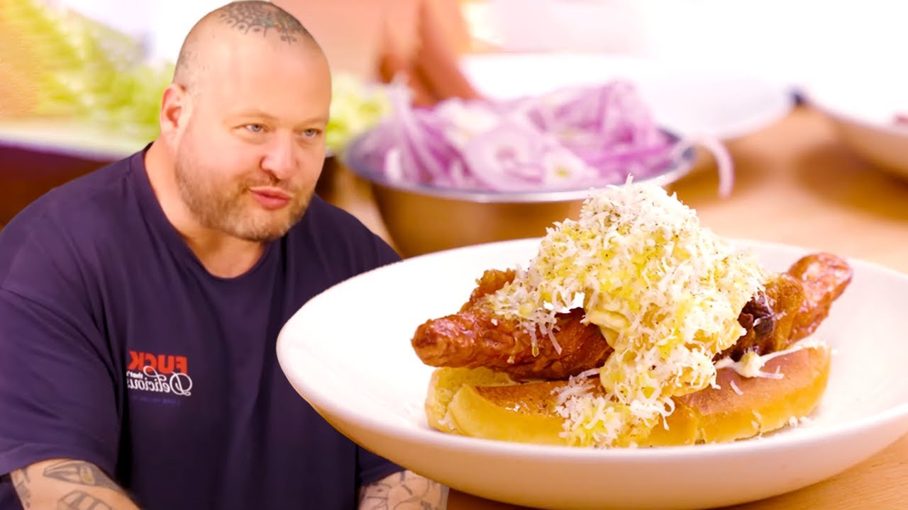 THE ART OF MAKING HOT DOGS | THE IN STUDIO SHOW