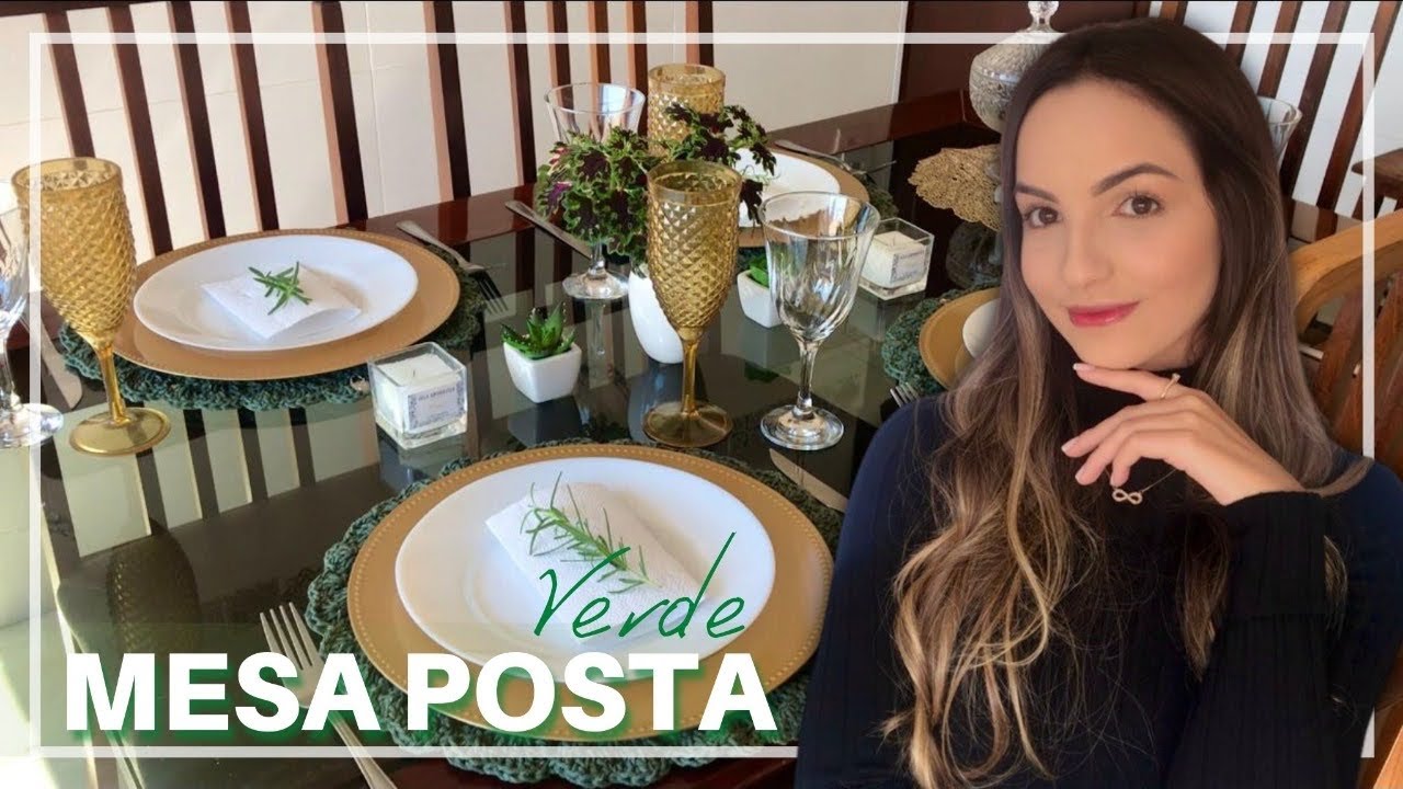 MESA POSTA: Usei meu jogo americano novo VERDE ESCURO COM DOURADO