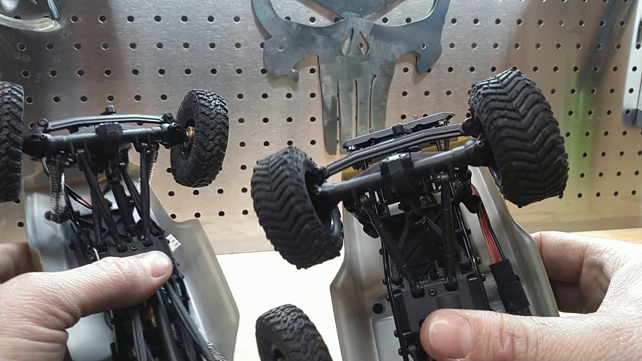 4 link conversion for SCX24 Deadbolt