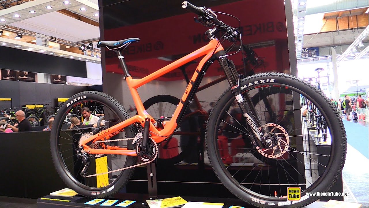 2016 GT Bicycles Helium Carbon Expert Mountain Bike - Walkaround - 2015 Eurobike