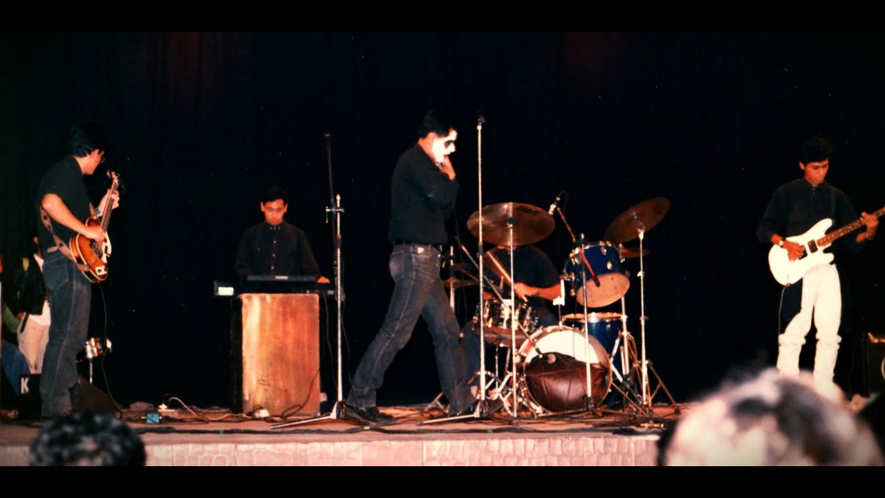 LIMA 13 - Teatro La Cabaña, 1990.