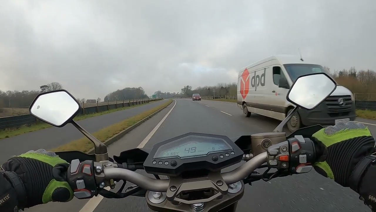2022 Zontes ZT125 U1 Walkaround & Test Ride
