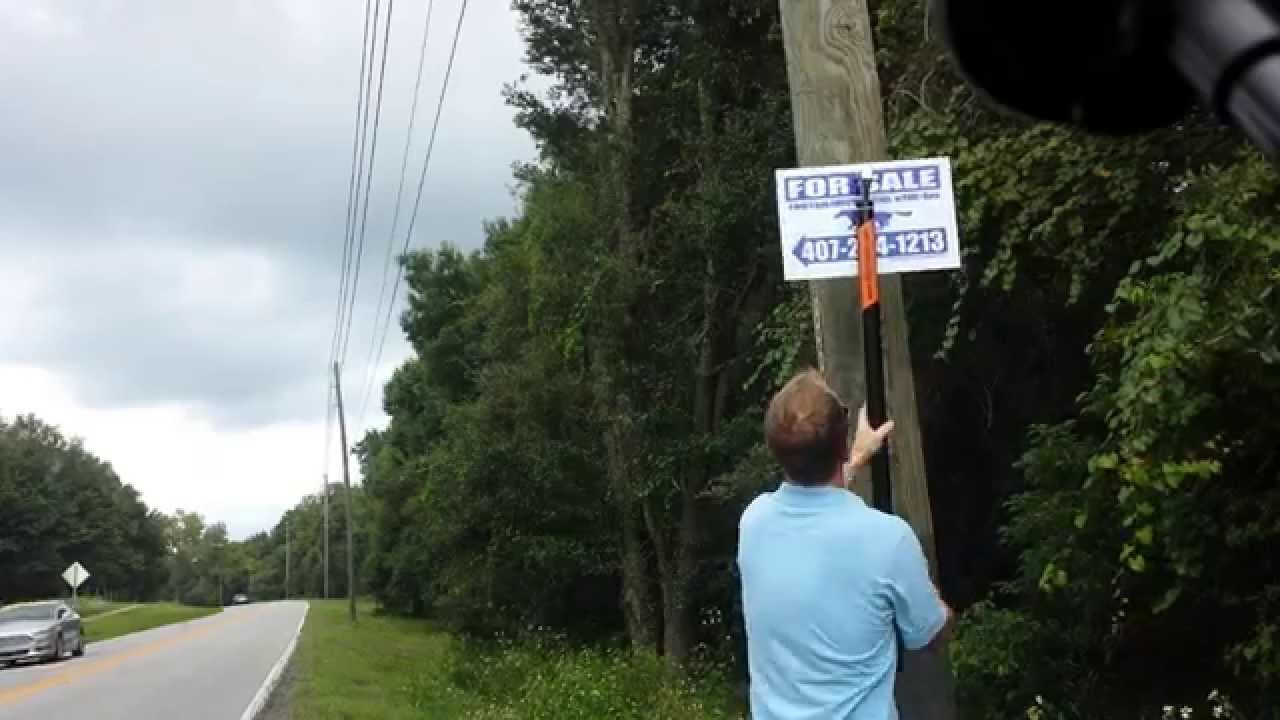 Best Tool For Hanging up Bandit Signs. NO Ladders! NO H-Wire Stakes. Staple Sign to Pole