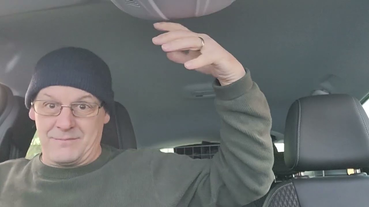 A tip run with the Christmass tree, and the wifes not happy with me filming