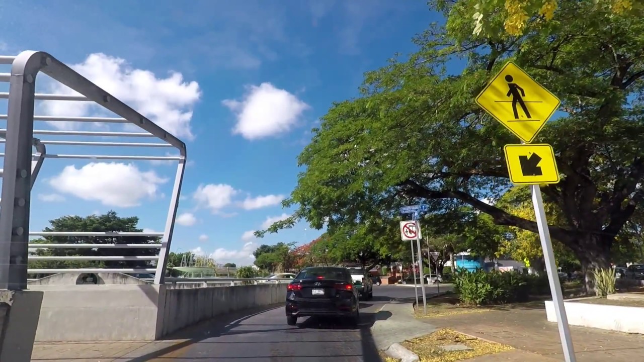 Driving in Merida