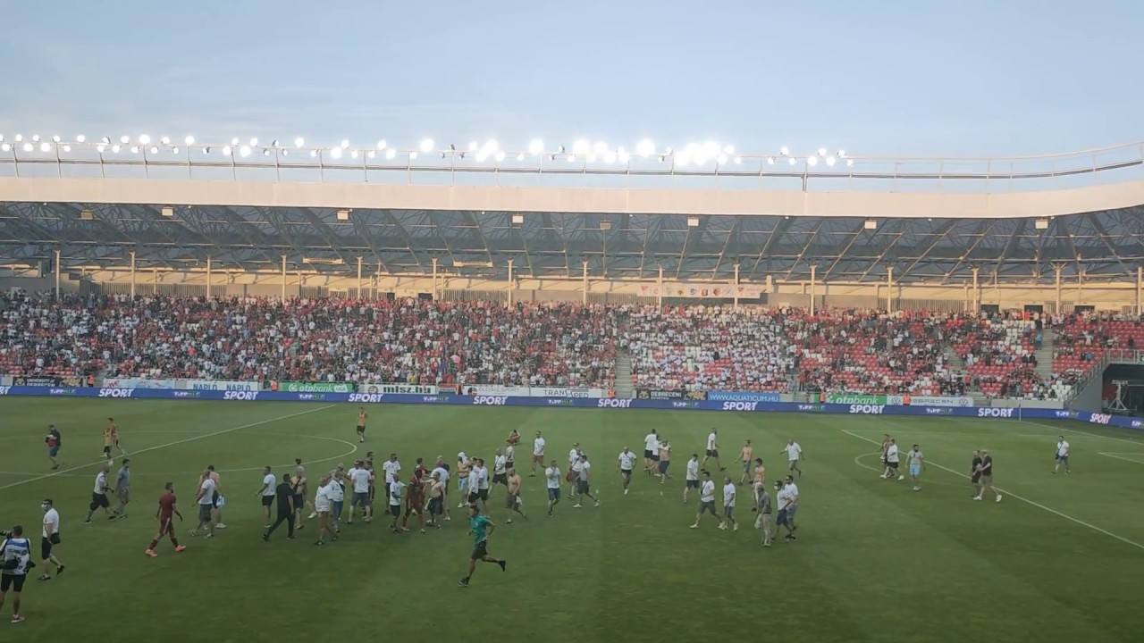 Debrecen - Paks meccs utáni balhé (Debrecen kiesett az Nb1-bol)