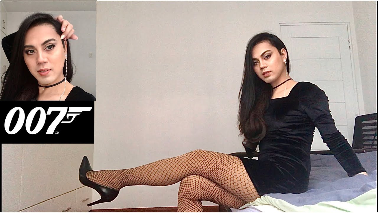 Femme fatale look | Sexy little black dress | Crossdresser Ladyboy Mel