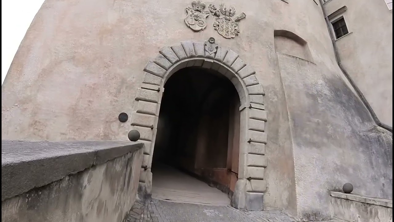 Cesky Krumlov castle