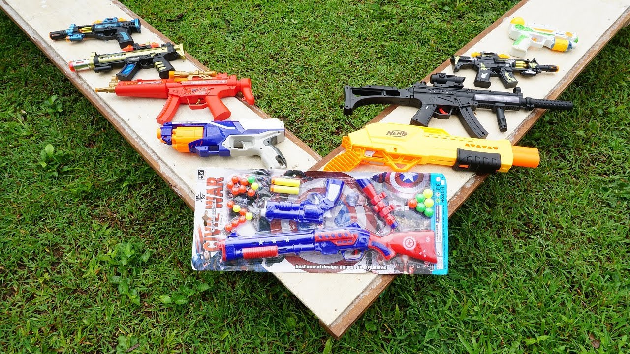 WOW!! Mencoba Tembak-Tembakan Captain America Civil War Nerf Gun MP5 M16 Angry Bird Gun Iron Man Gun