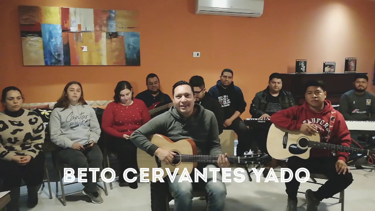 Gloria a Dios / Cantos para Misa / Beto Cervantes Yado