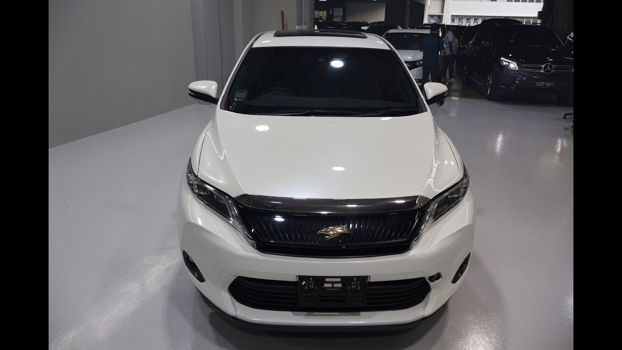TOYOTA HARRIER SLA553Z YOM 2015