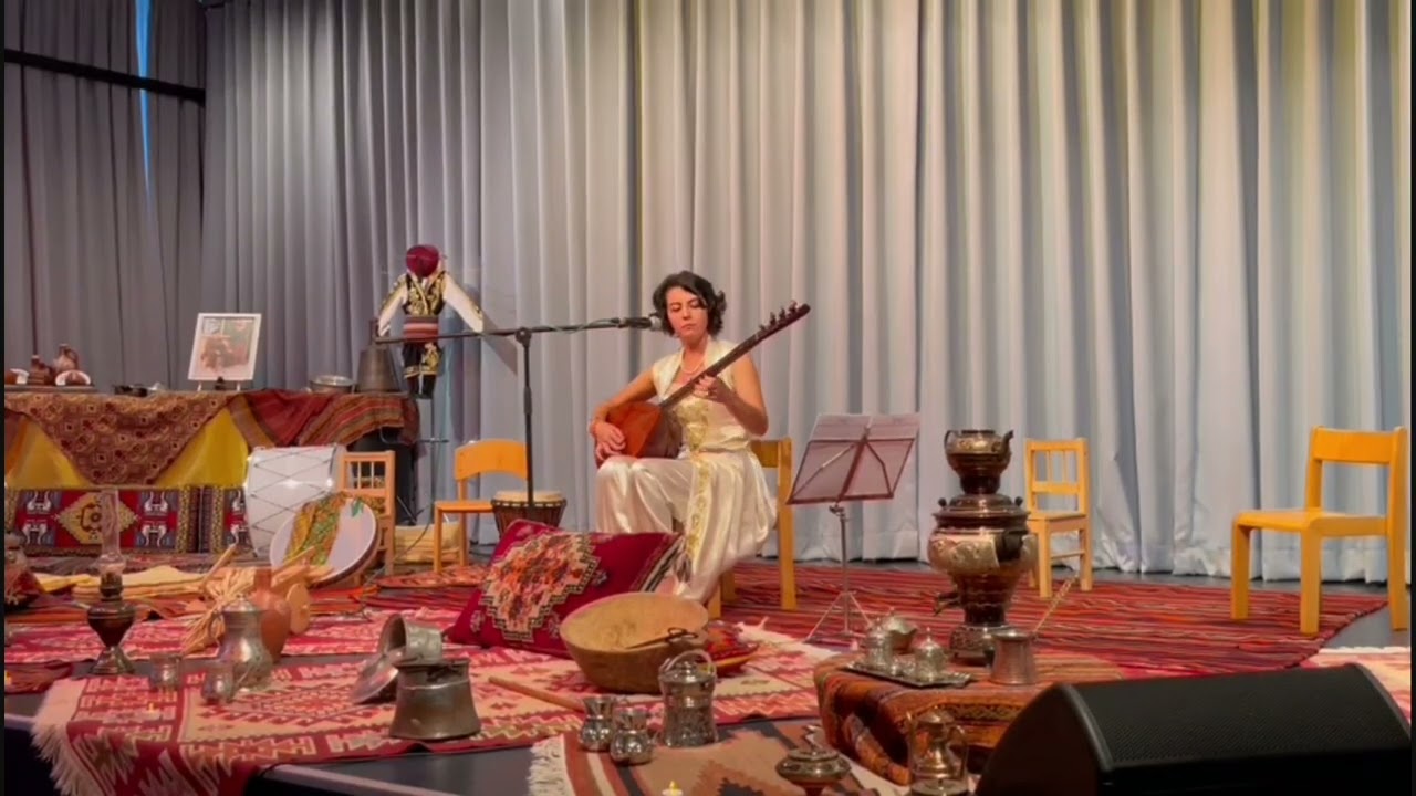 Sevilay GÖK - Şemsiyemin Ucu Kare - Rumeli