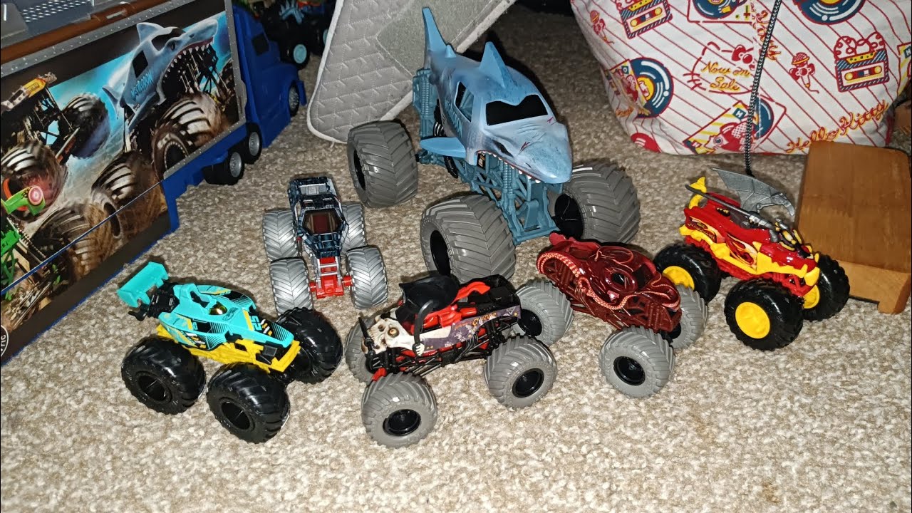 Monster Truck Toy Unboxing And Review: HWMT Trucks and SMMJ Trucks