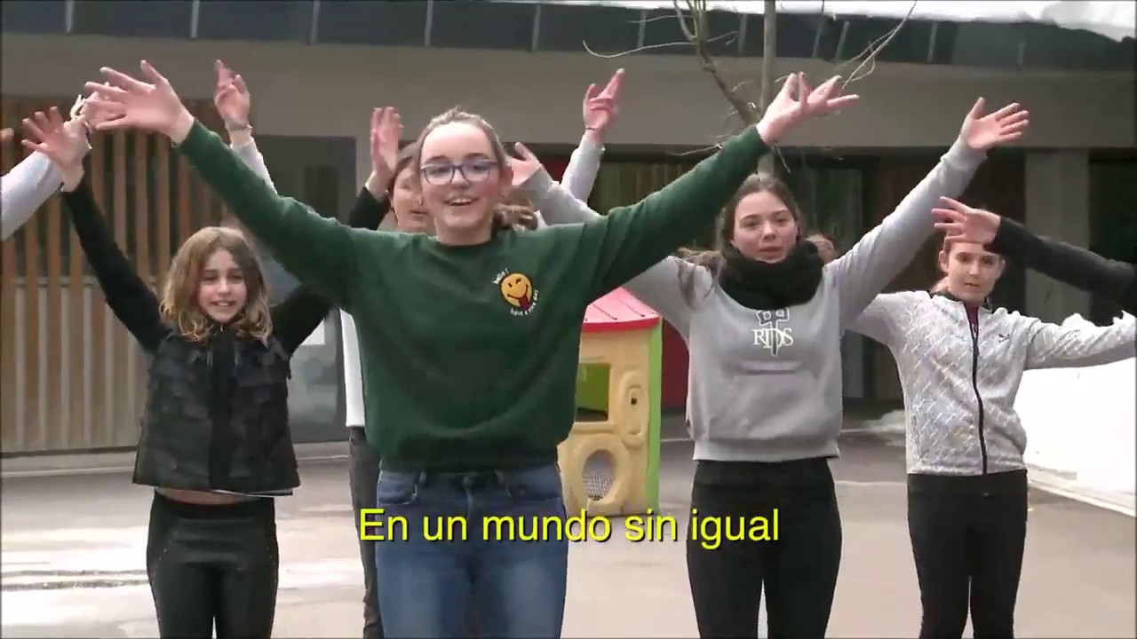 MUJER. De igual a igual. Pau Don&eacute;s.