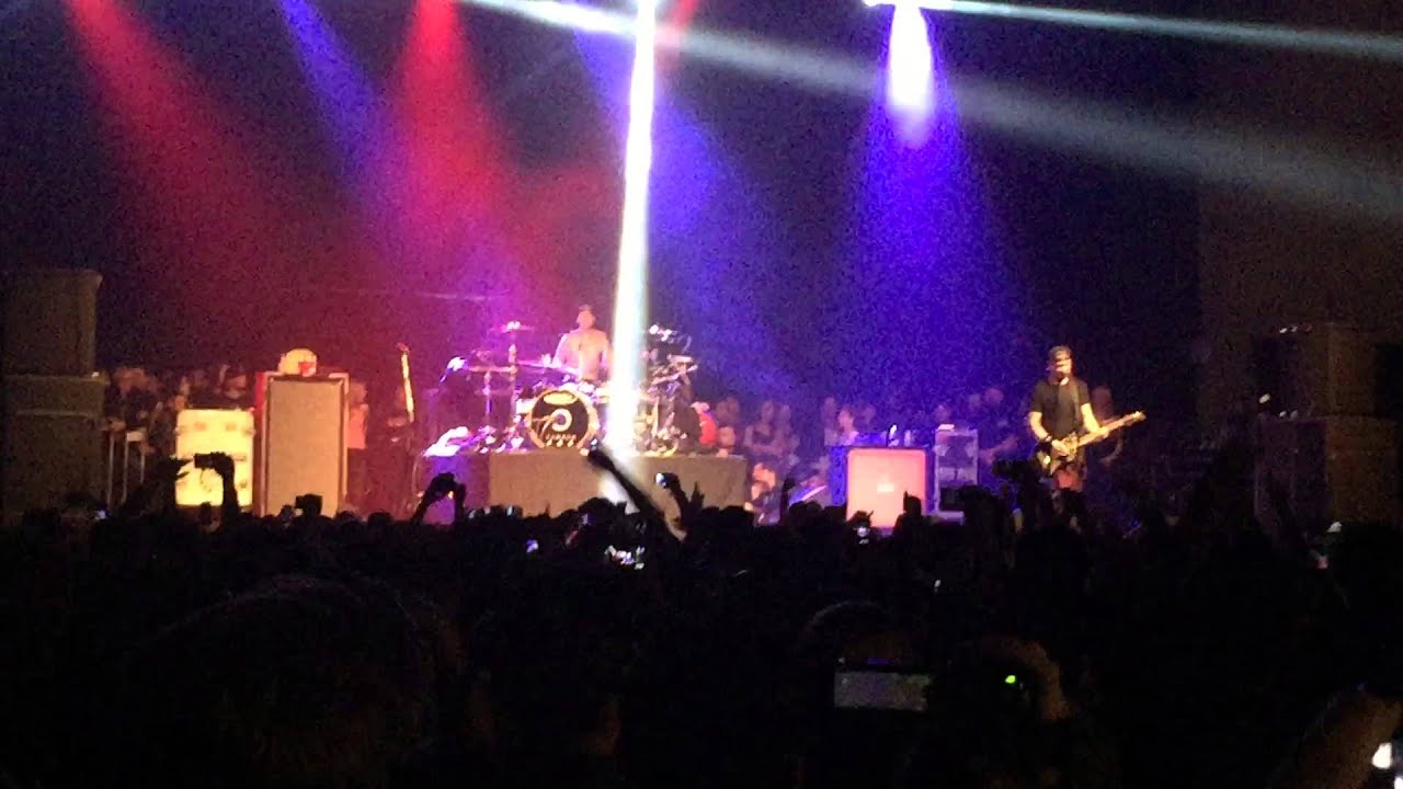 Dysentery Gary - blink-182 with Matt Skiba - Musink 2015