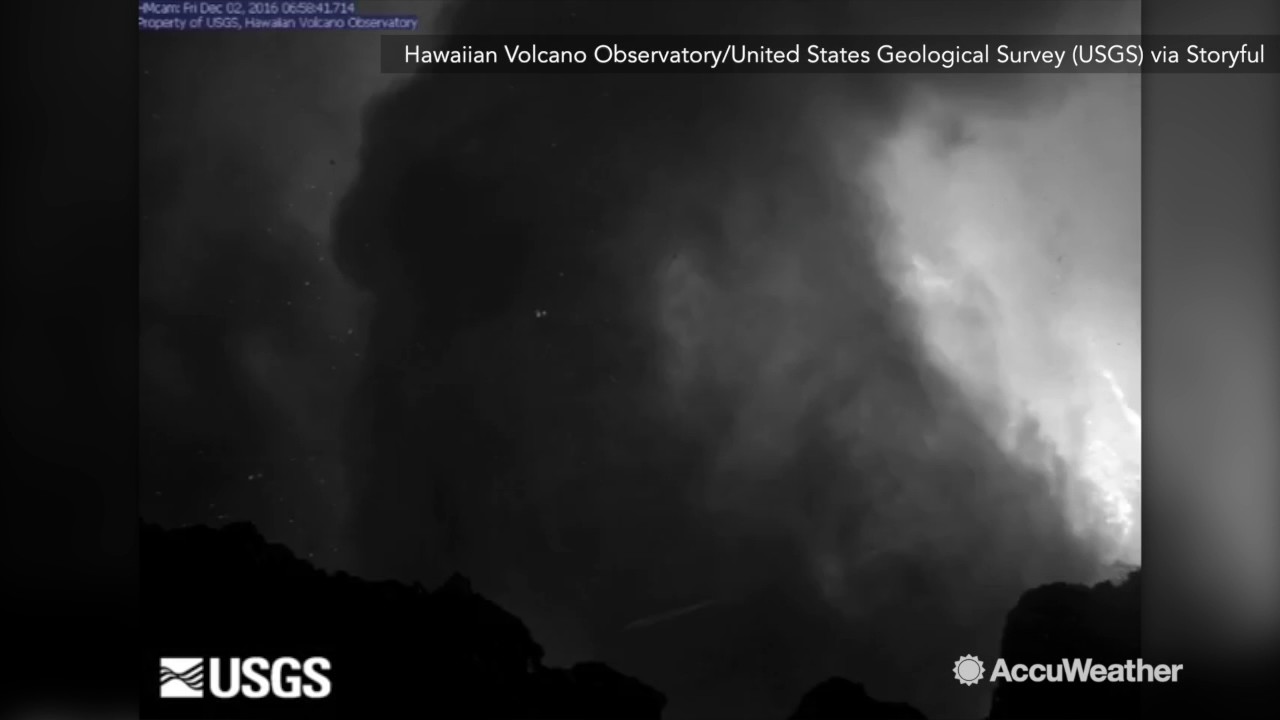 Rockfall at Kilauea volcano causes small explosion in Lava Lake