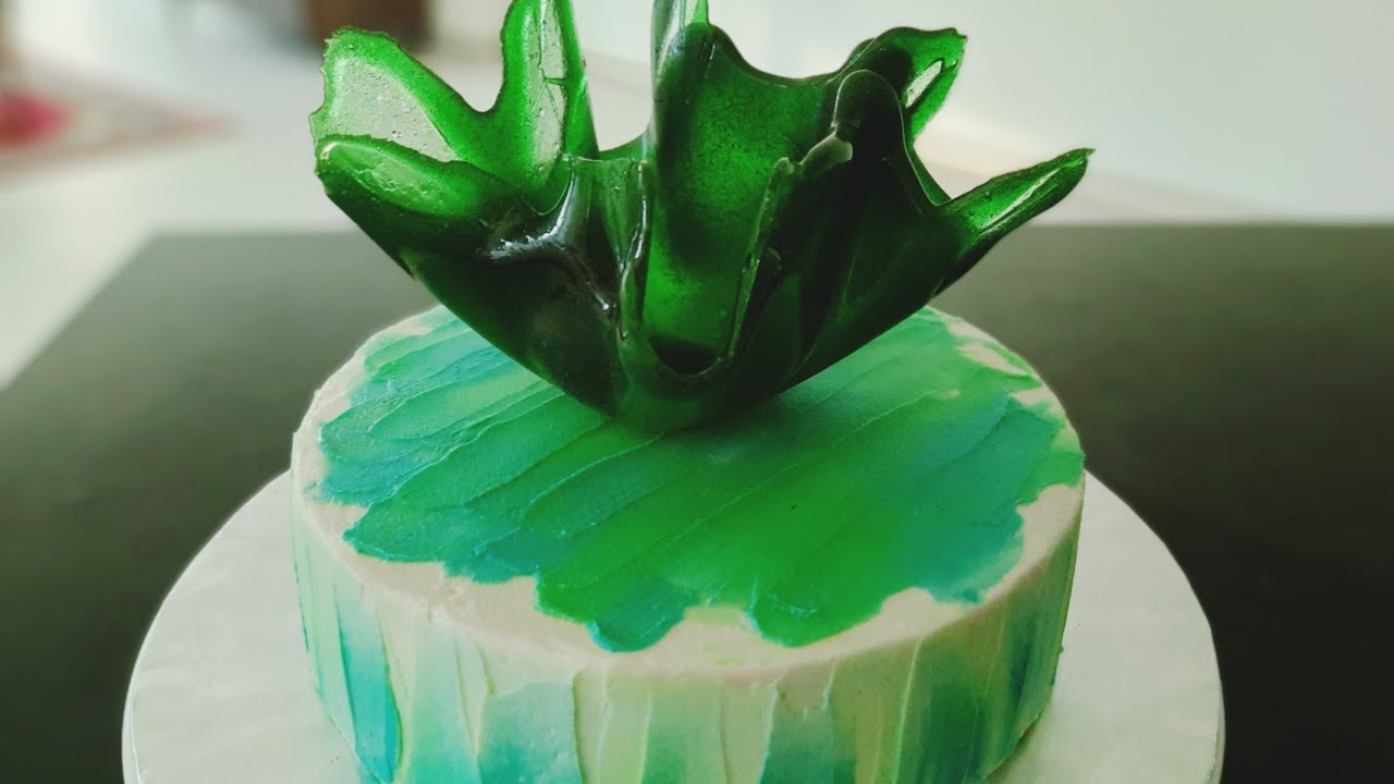 SIMPLE CAKE DECORATING FOR BEGINNERS // How To Frost A Cake With Buttercream