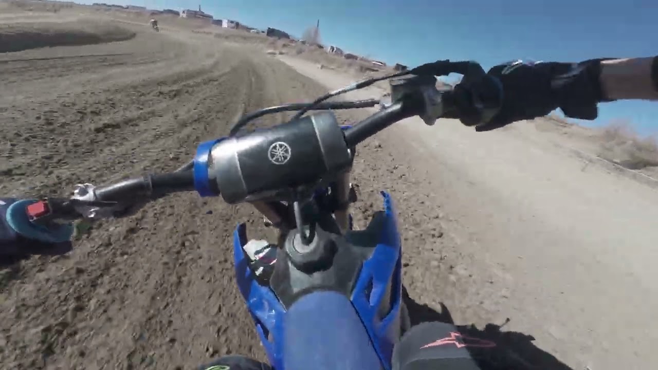 Aztec Raceway, YZ85, first laps shred fest.