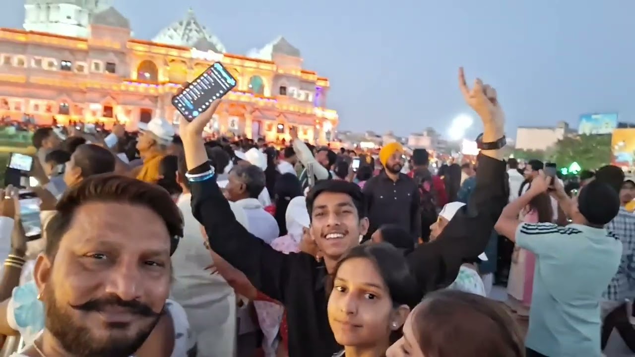 प्रेम मंदिर, वृन्दावन 🌸💐🏵️🌺#vrindavan#premmandir#gandhibhai007