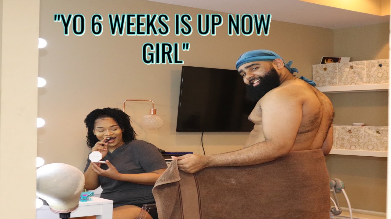 FLASHING My WIFE While She Do Her Makeup!!!