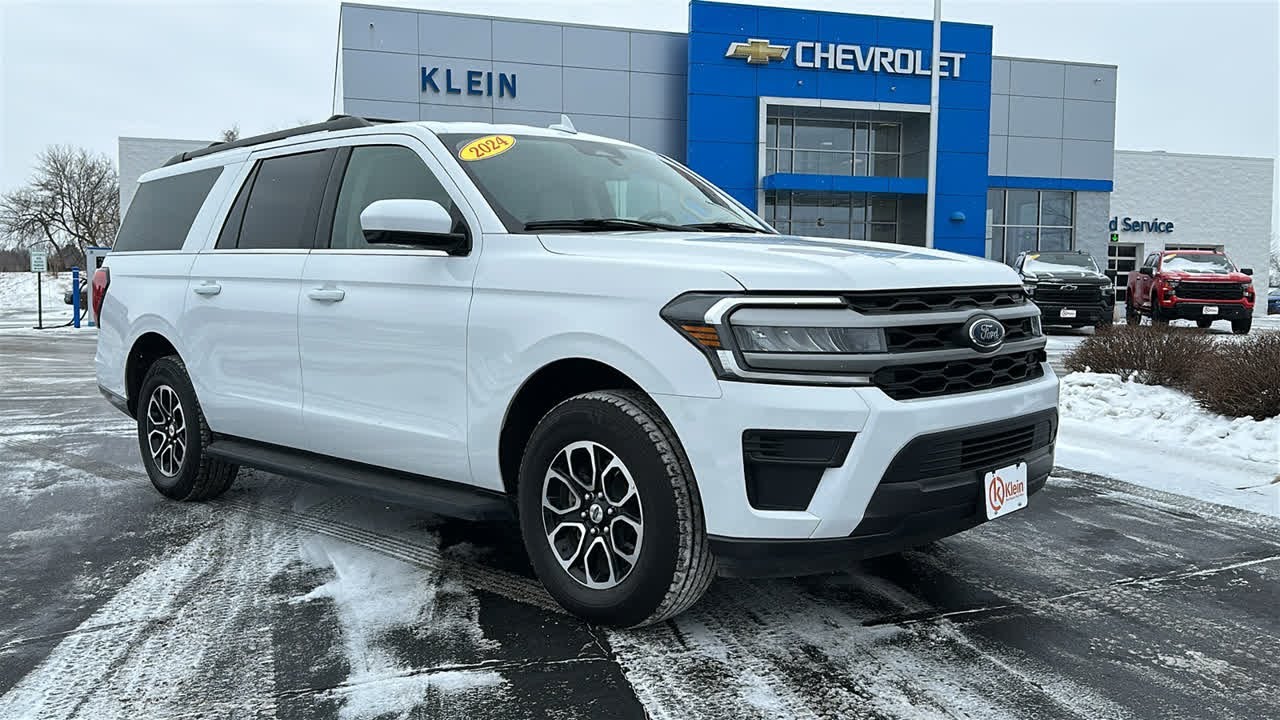 2024 Ford Expedition Max XLT Clintonville, Shawano, New London, Appleton, Green Bay WI