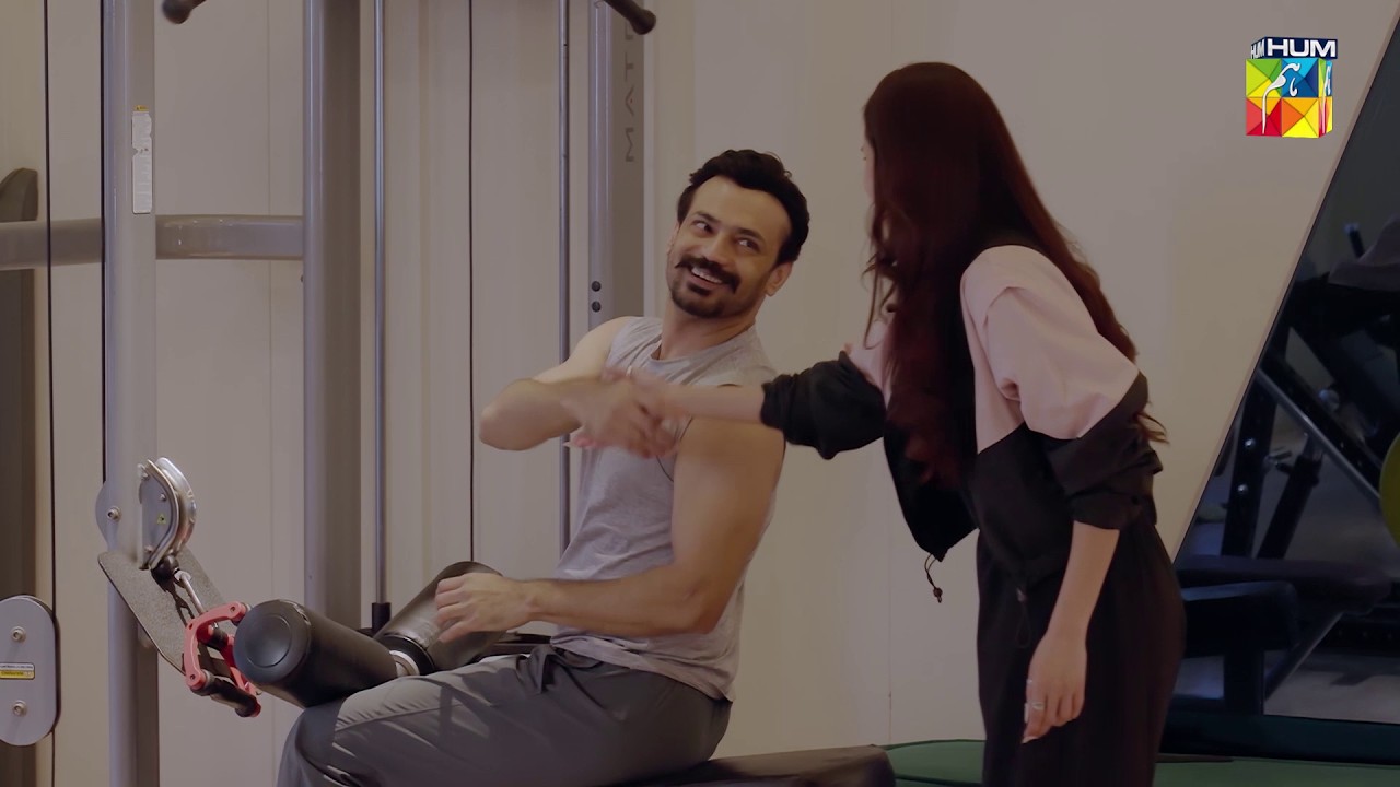 Gym Mein Zahid Ahmed Ke Sath Fan Moment...#ainaasif #tumlarkaybhina - HUM TV