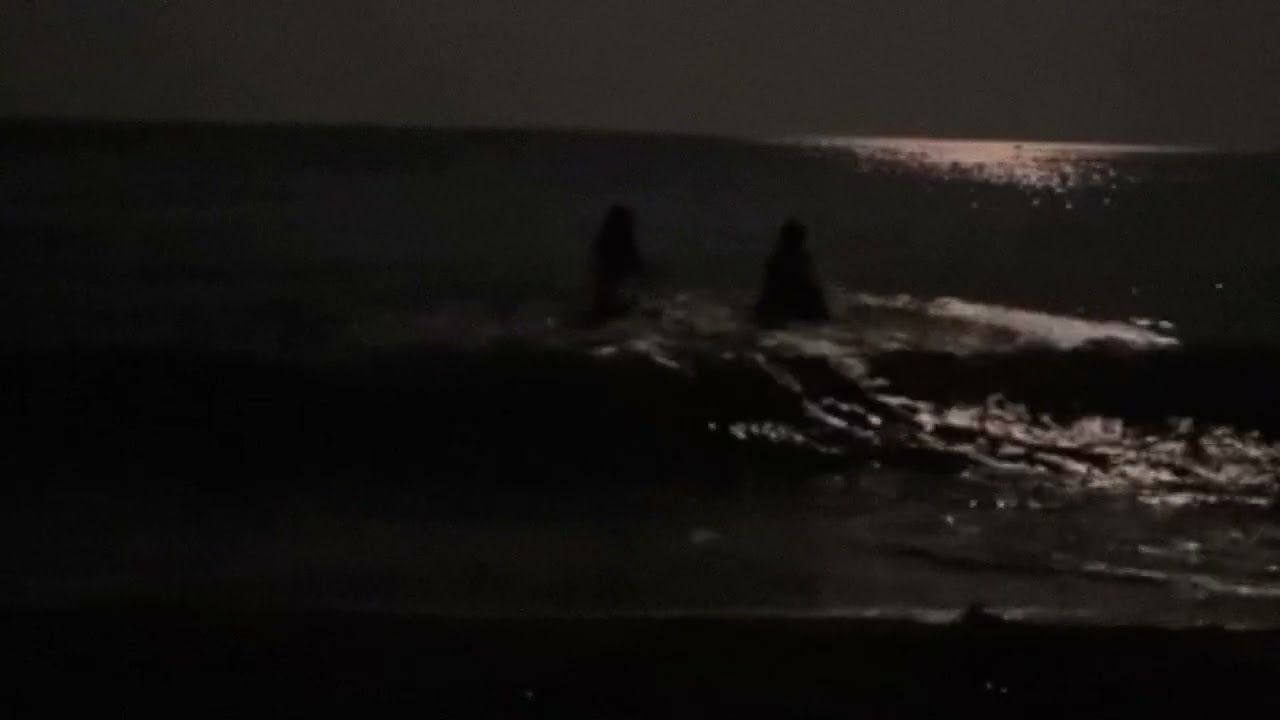 the mar&iacute;as - heavy (chorus extended/slowed/reverb/loop)