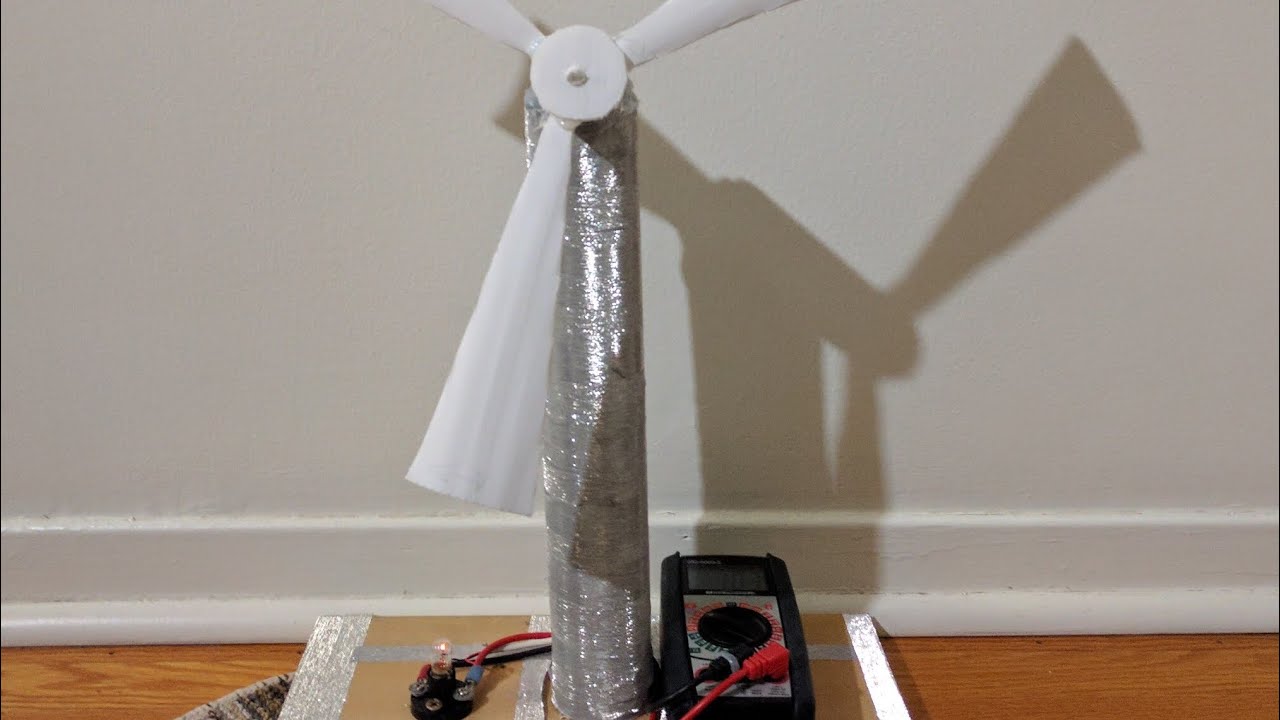 Comment fabriquer une simple &eacute;olienne? (Moteur &eacute;lectrique)| How to make a simple wind turbine? (12V)