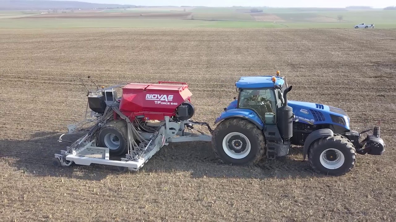 NH T8.410 & Novag Semis direct d'Orge de printemps