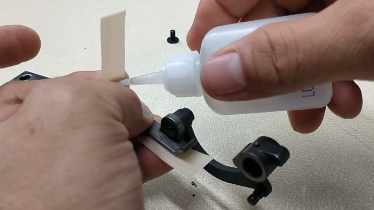 Cách Tháo và dán nhựa chân vịt máy xăm lai hay còn gọi là máy vắt gấu