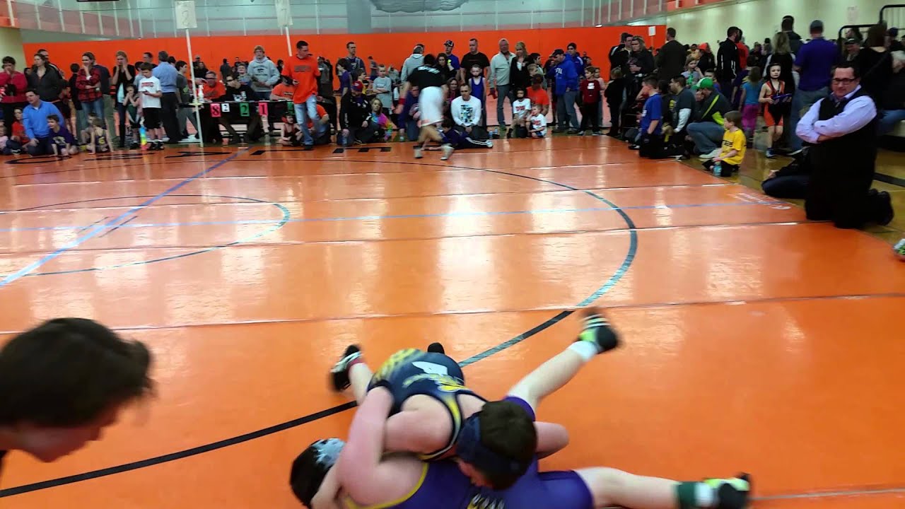 Willy - Delano wrestling match #1
