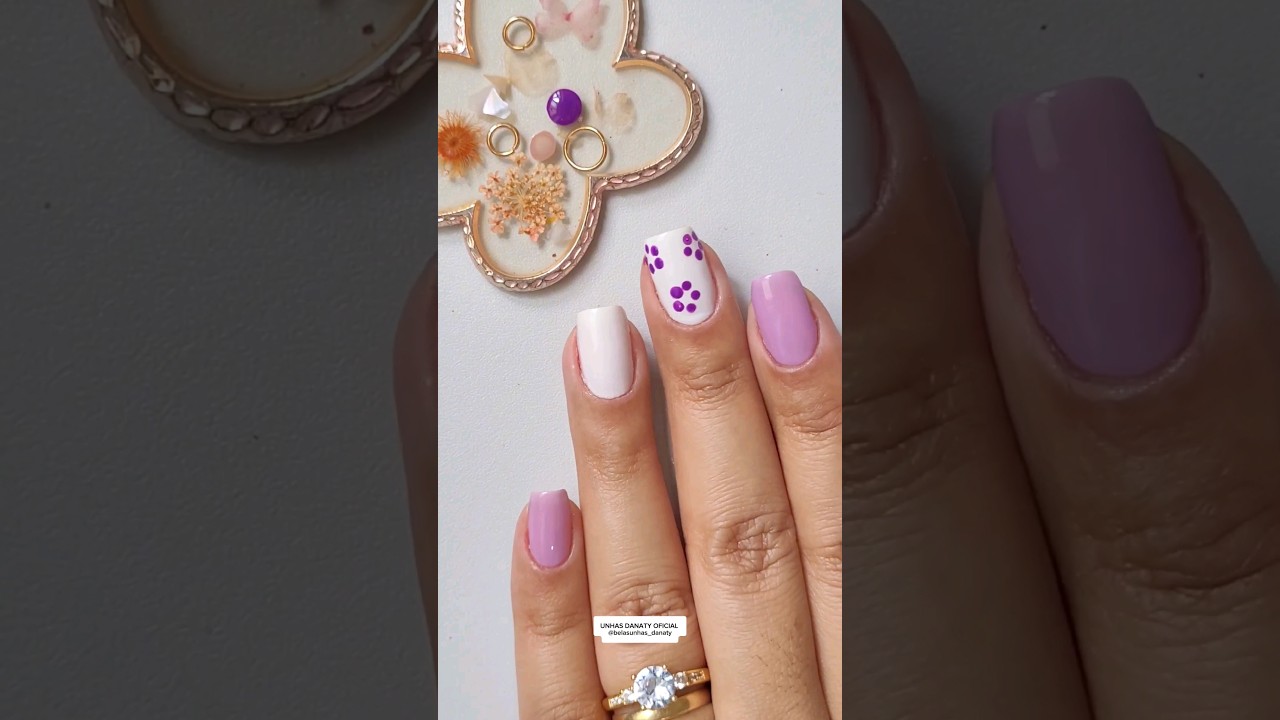 Unhas decoradas Degrad&ecirc; mais flores #shorts #unhasdecoradas #unhasf&aacute;ceis #unhas #nailsart #nails
