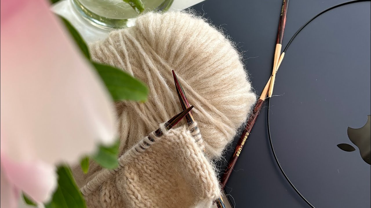 Verkürzte Reihen mit einem Umschlag stricken / How to knit short rows with a yarn over