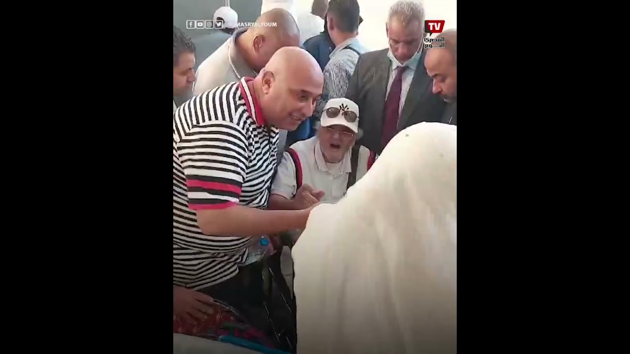 ممدوح عباس يصل خيمة انتخابات نادي الزمالك للمشاركة في التصويت