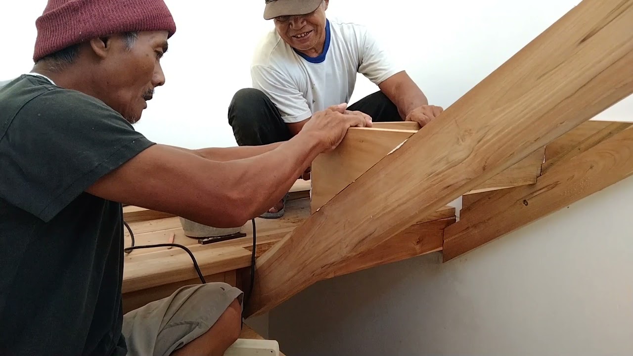 Cara mudah membuat tangga dari kayu jati