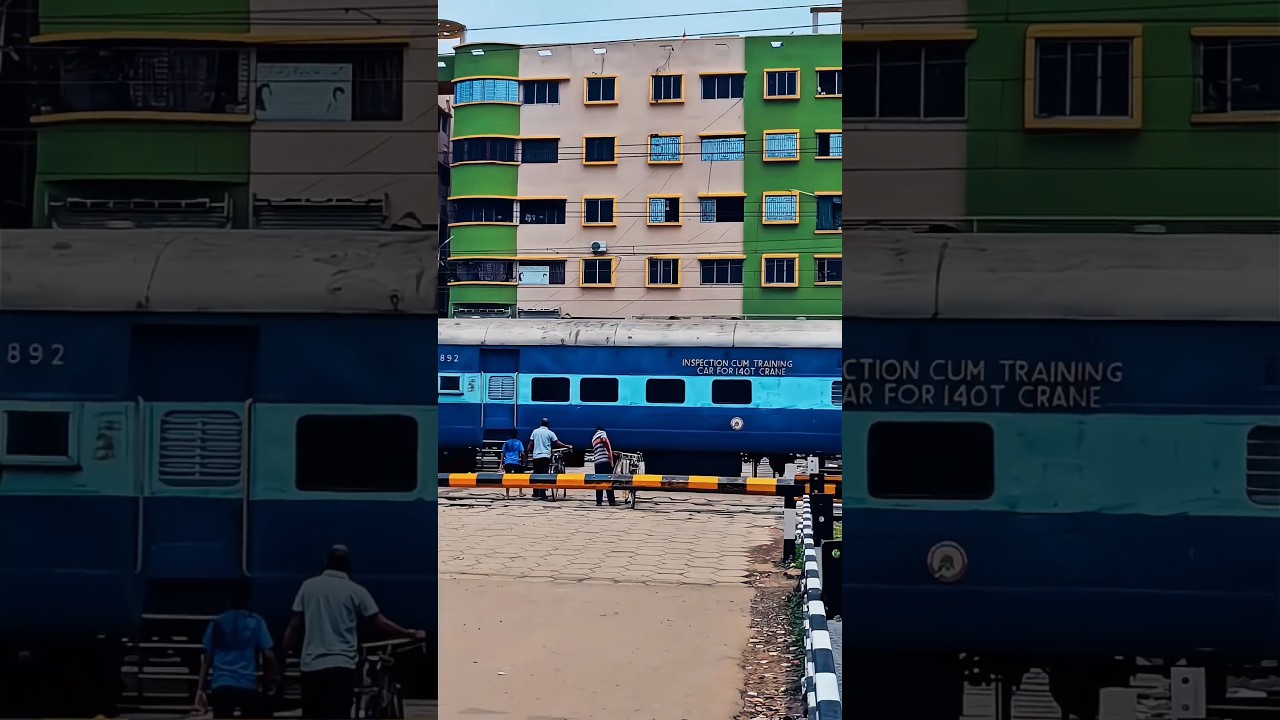 High Speed Train Furiously Crossing throughout at Rail Gate #shorts