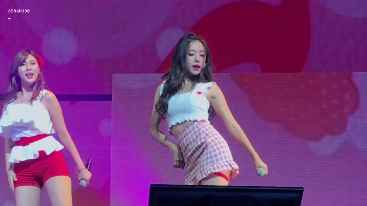 180909 Apink(에이핑크) - Mr.  Chu 남주 직캠 @Apink Asia Tour in Kuala Lumpur