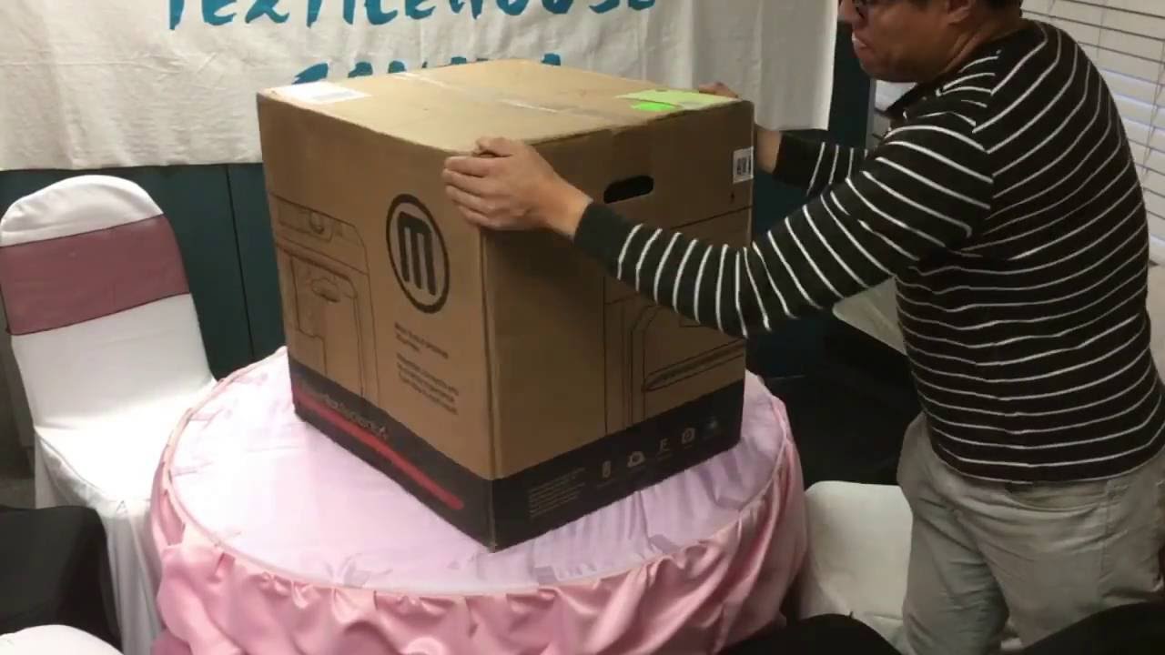 Unboxing the MakerBot #Replicator+ Desktop 3D Printer