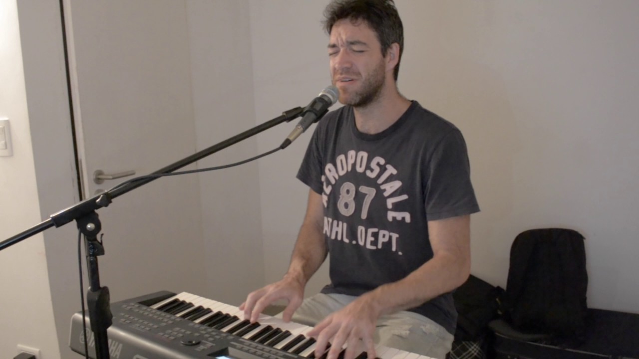 Tu costado sigue abierto